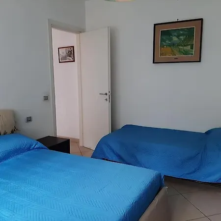 La Finestra Sul - In Con Vista E Posto Auto Coperto דירה סטרסה