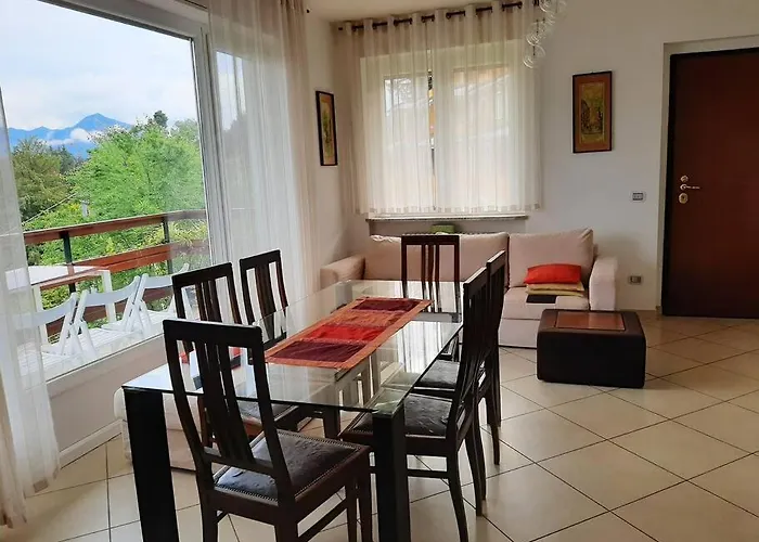 La Finestra Sul - In Con Vista E Posto Auto Coperto 아파트 스트레사